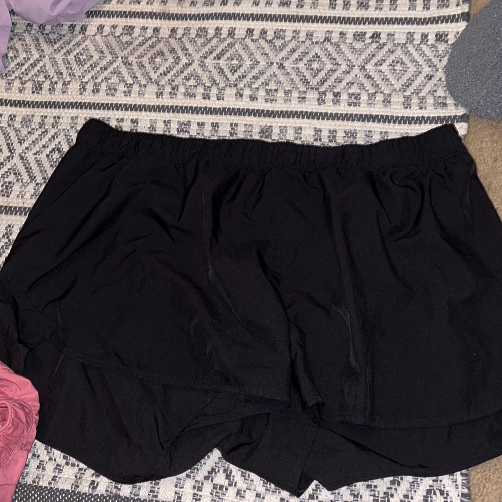 Three pairs of old navy work out shorts!